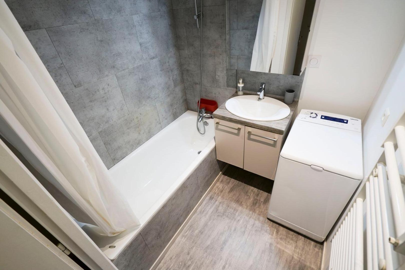 Lille Centre - Superb Bright Apartment Parking ภายนอก รูปภาพ
